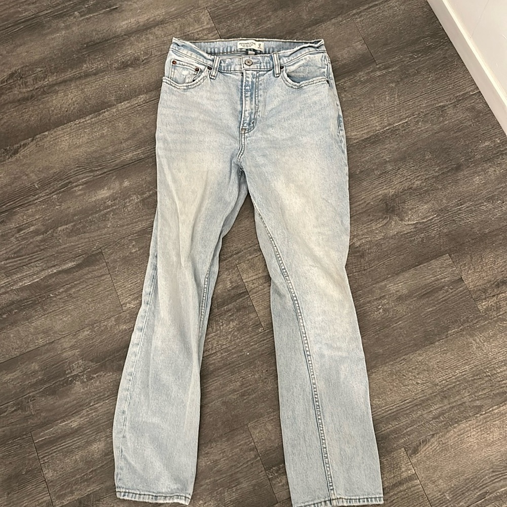 Abercrombie & Fitch Light Blue Straight Leg Jeans 29S
